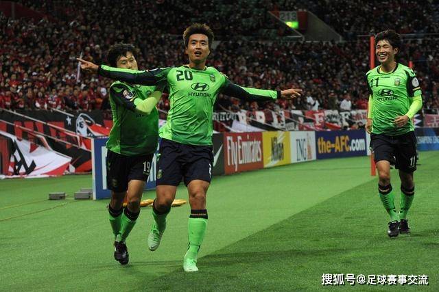 申花客战西海岸：单外援出征，吴曦李可中场搭档